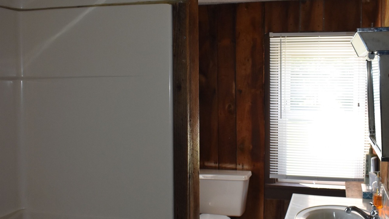Photo of Bathroom in Grantville