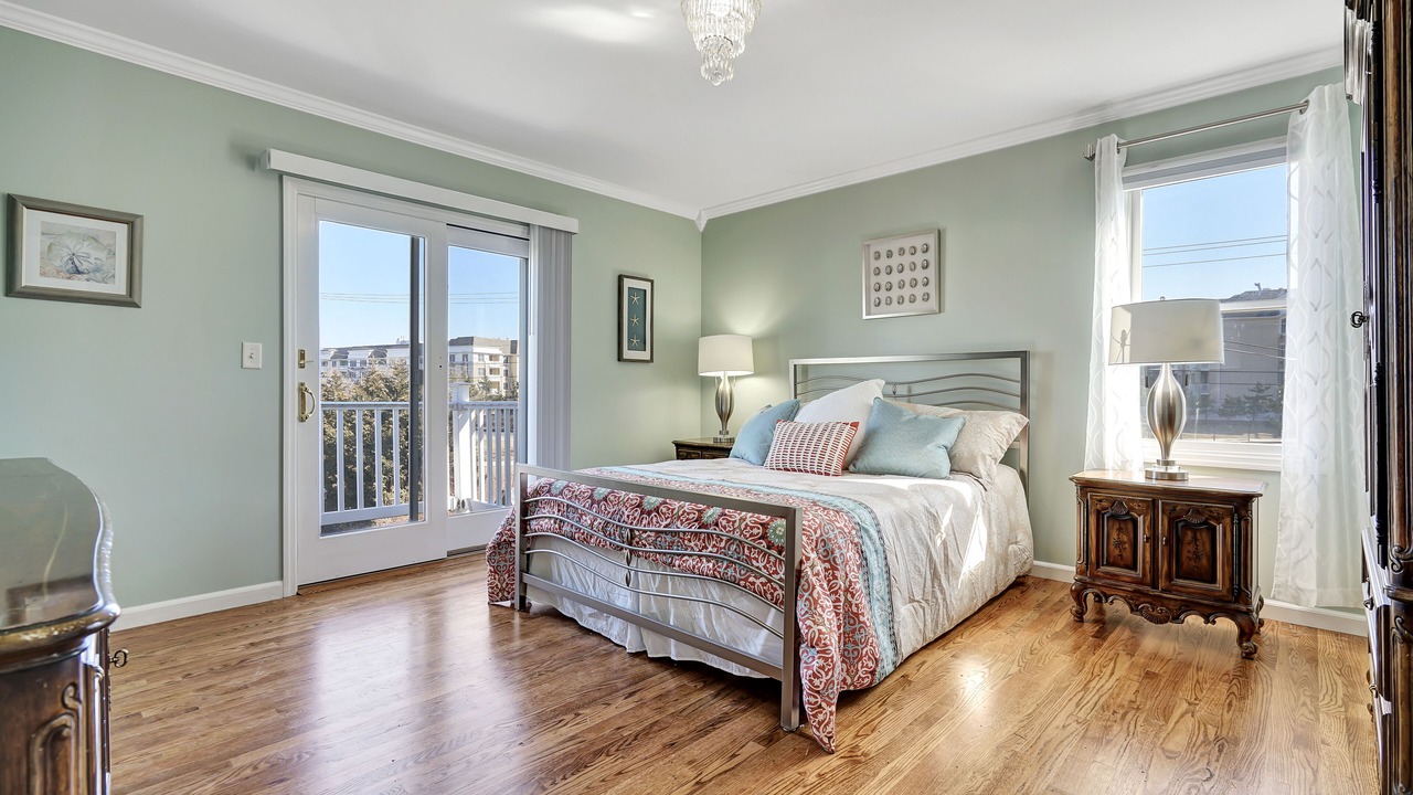 Photo of Bedroom in Long Branch