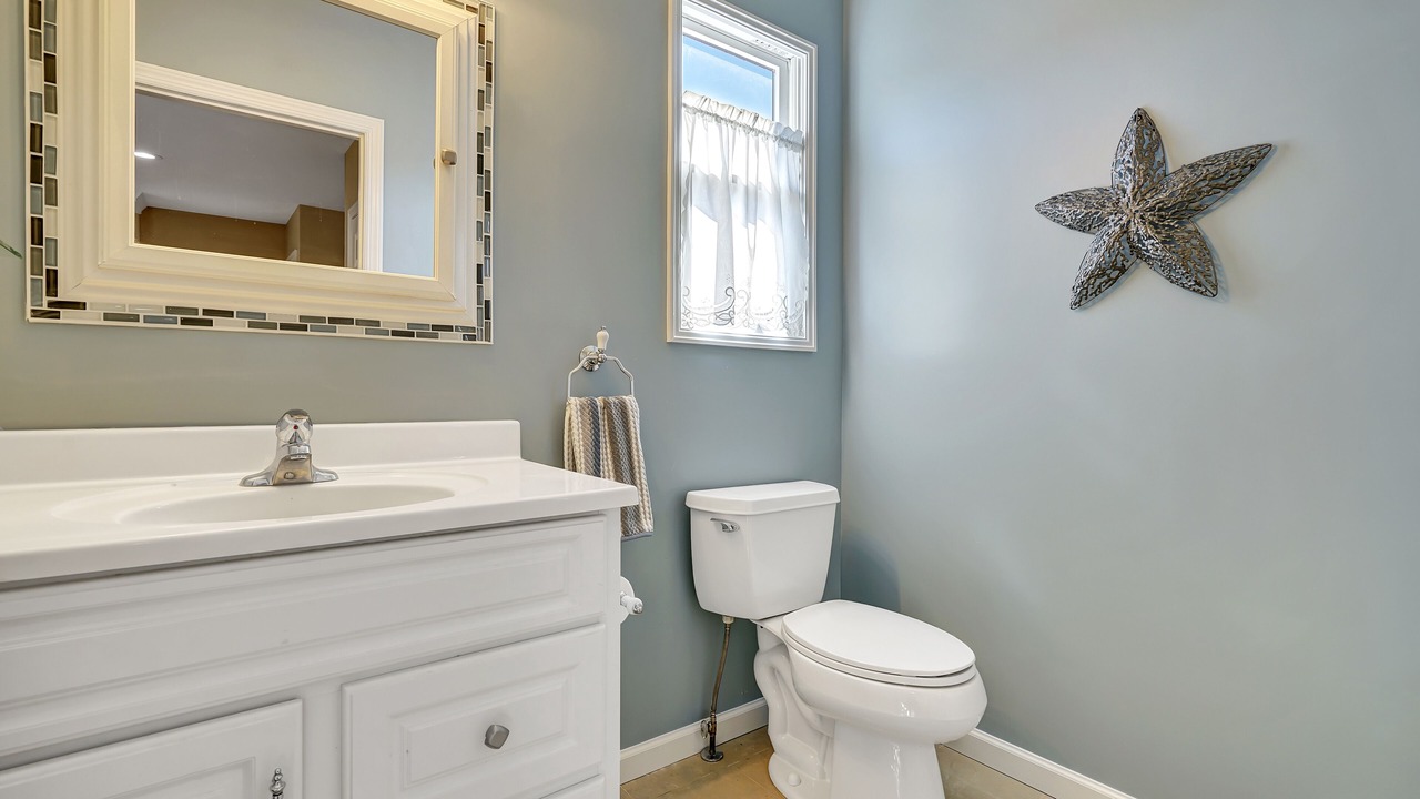 Photo of Bathroom in Long Branch