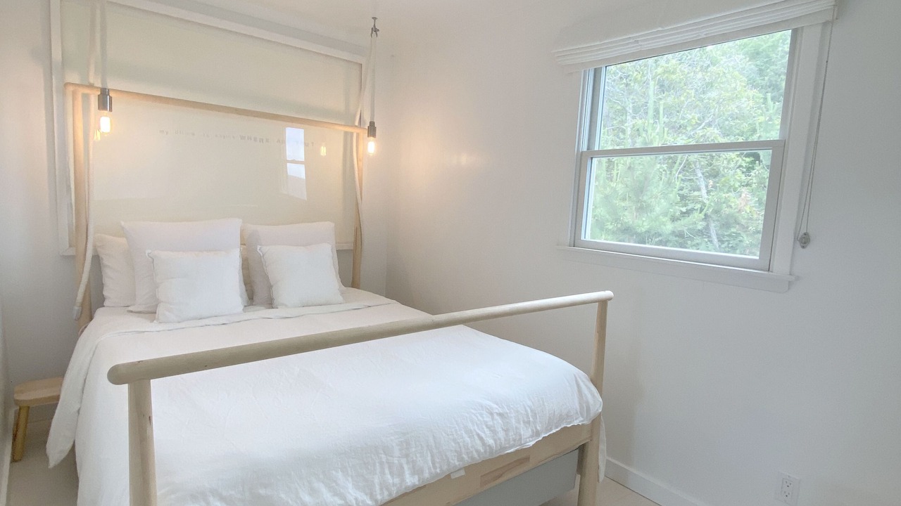 Photo of Bedroom in Riverhead