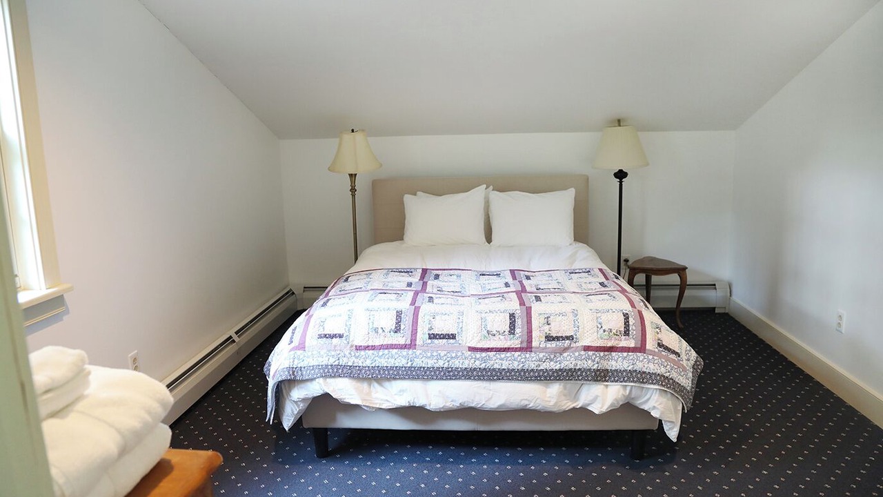 Photo of Bedroom in Townshend