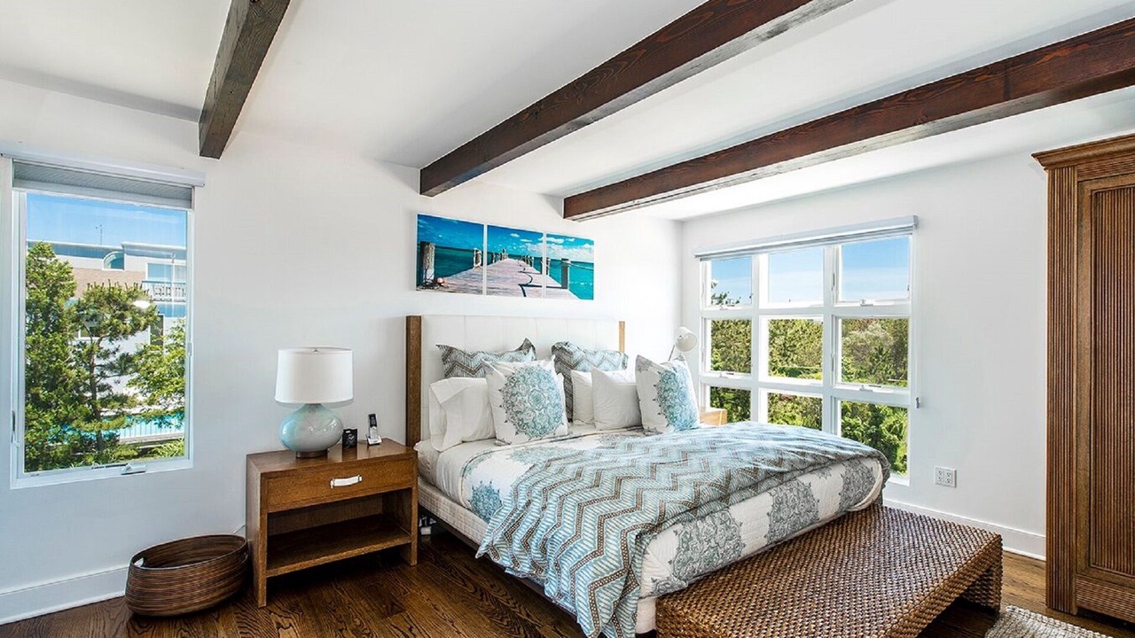 Photo of Bedroom in Village of Southampton