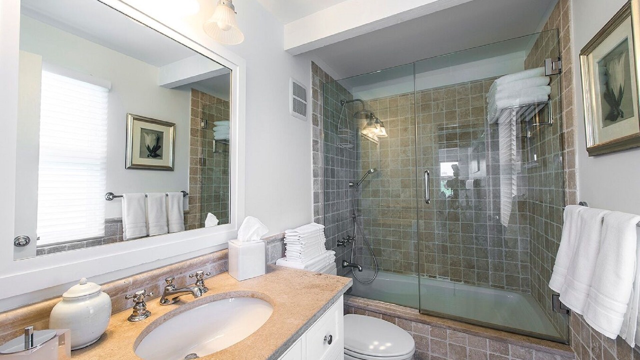 Photo of Bathroom in Village of Southampton