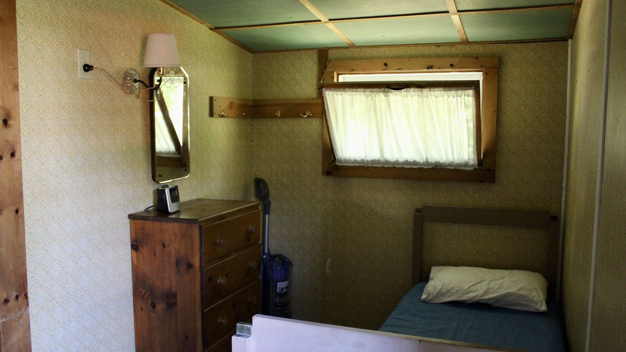 Photo of Bedroom in Gilmanton IW