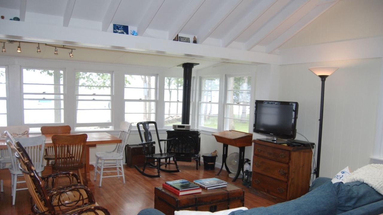Photo of Livingroom in Willsboro