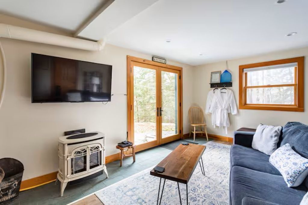 Photo of Livingroom in West Fairlee
