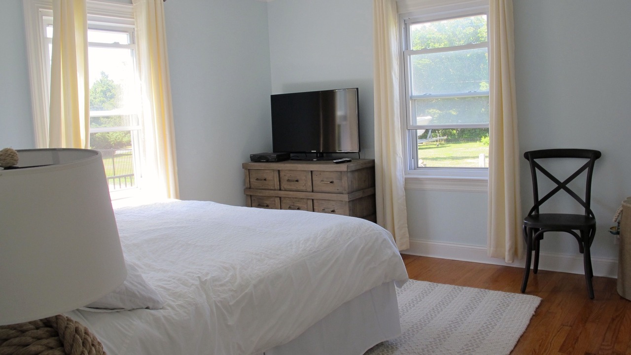 Photo of Bedroom in Greenport
