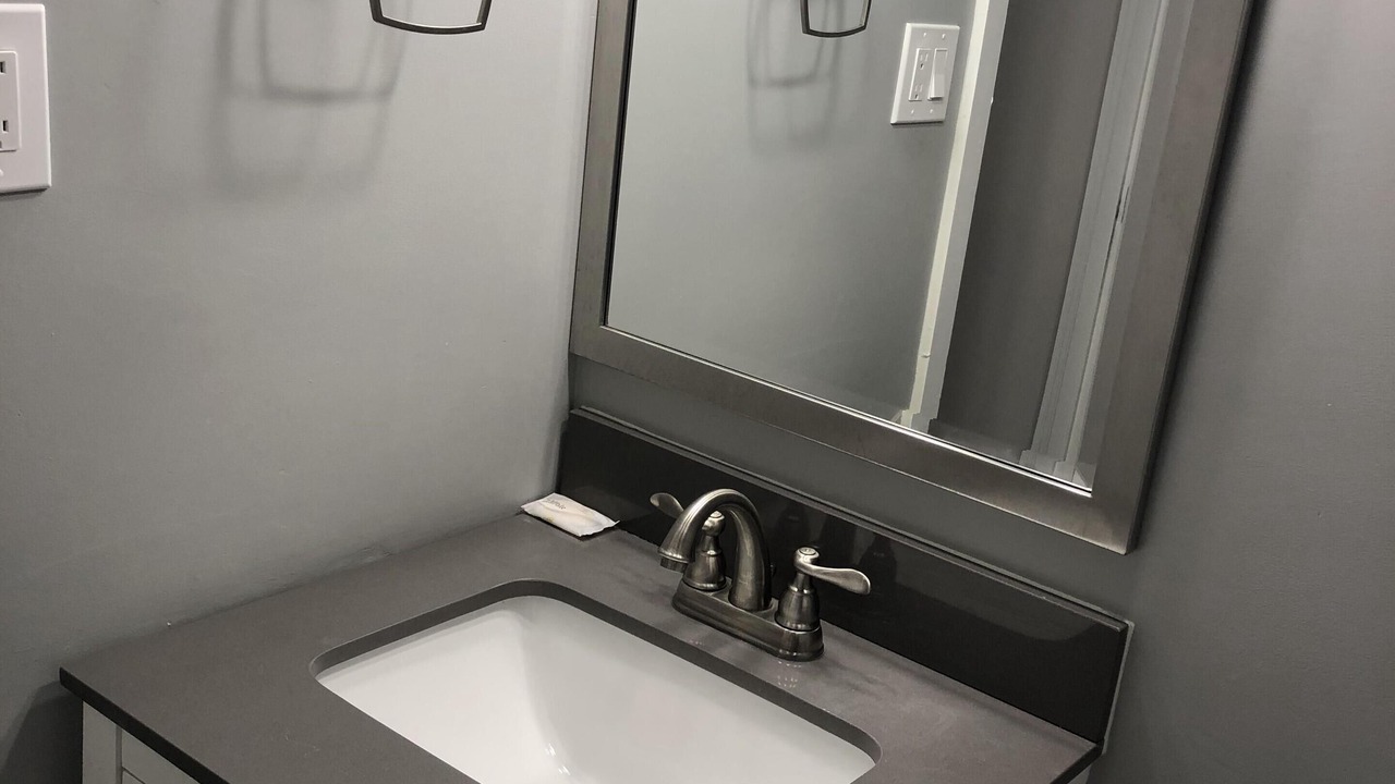 Photo of Bathroom in Snowshoe