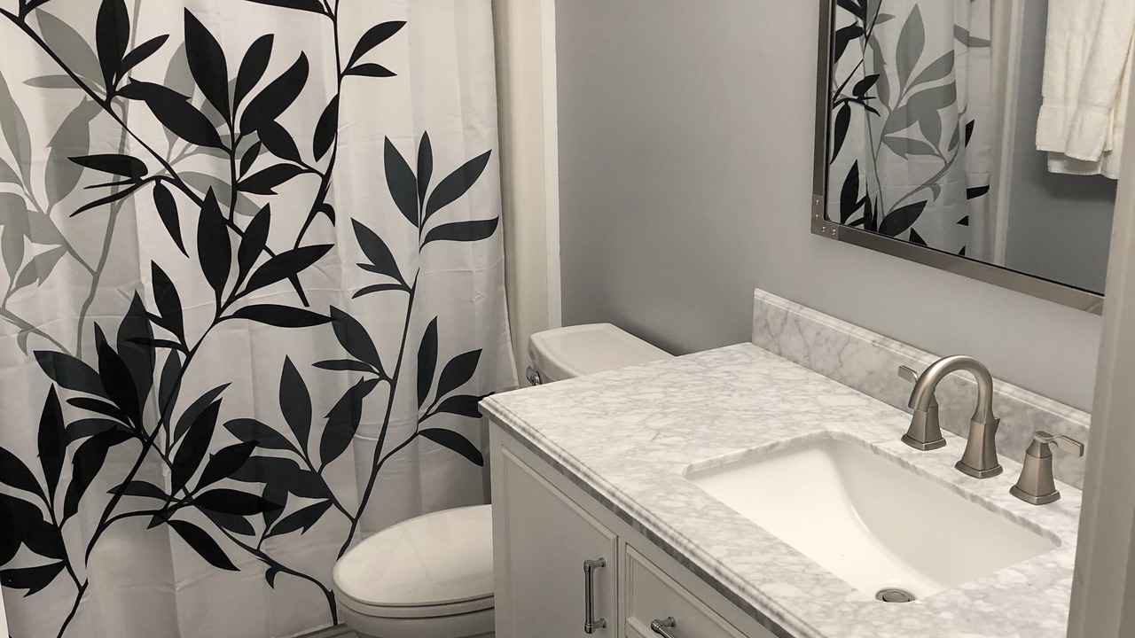 Photo of Bathroom in Snowshoe