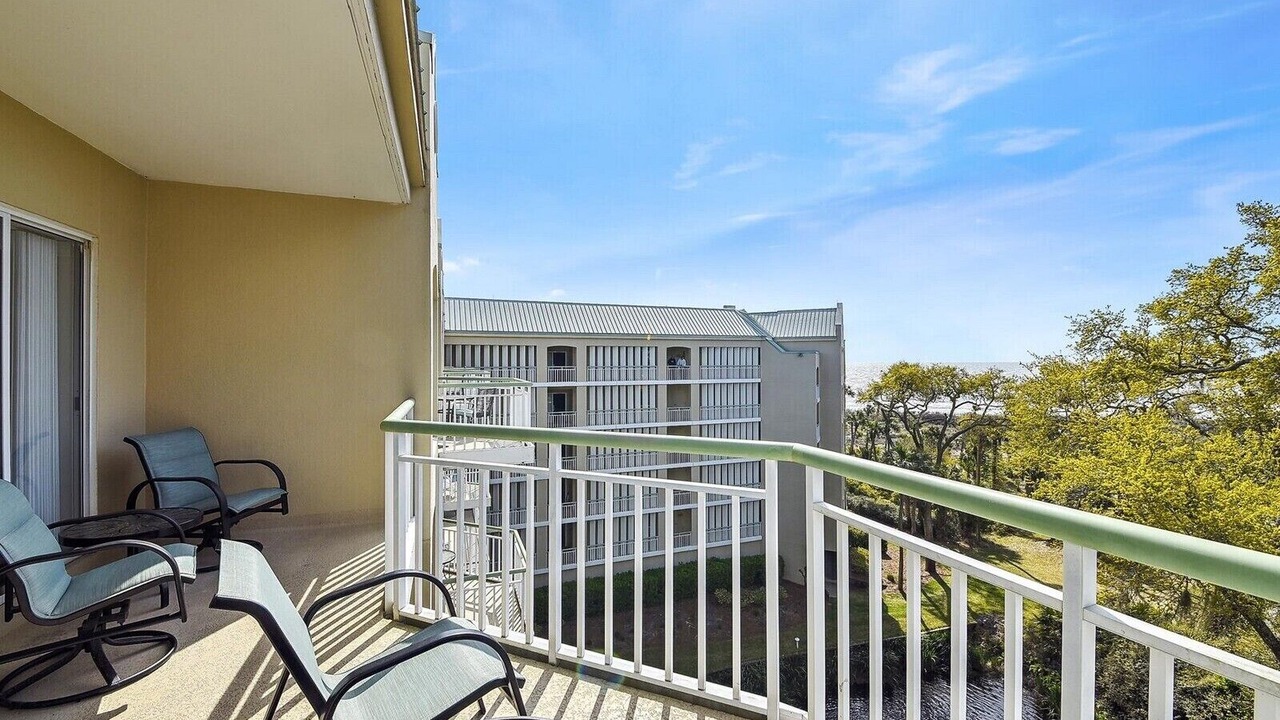 Photo of Patio Balcony in Palmetto Dunes