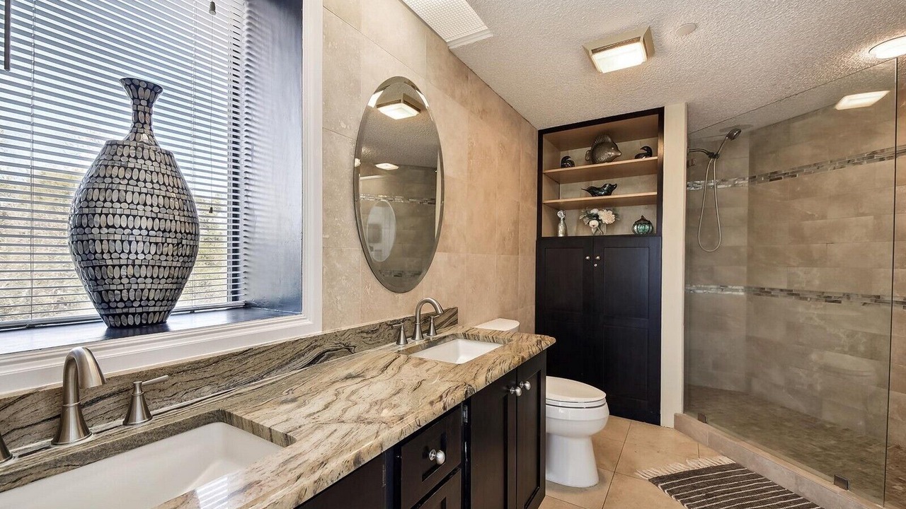 Photo of Bathroom in Palmetto Dunes