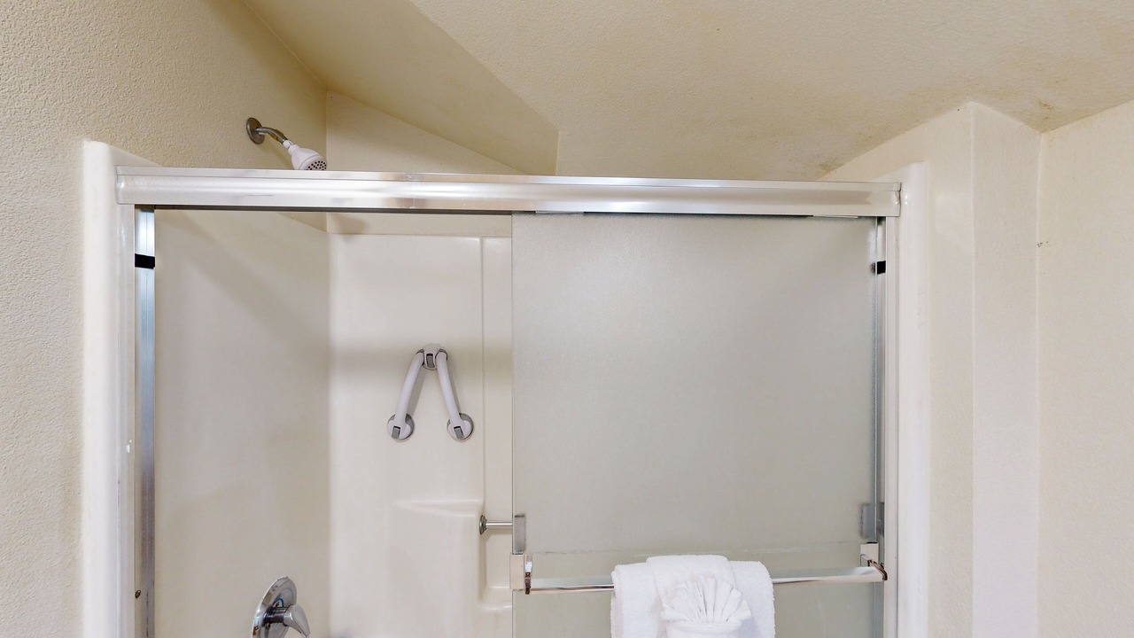 Photo of Bathroom in Tolovana Park