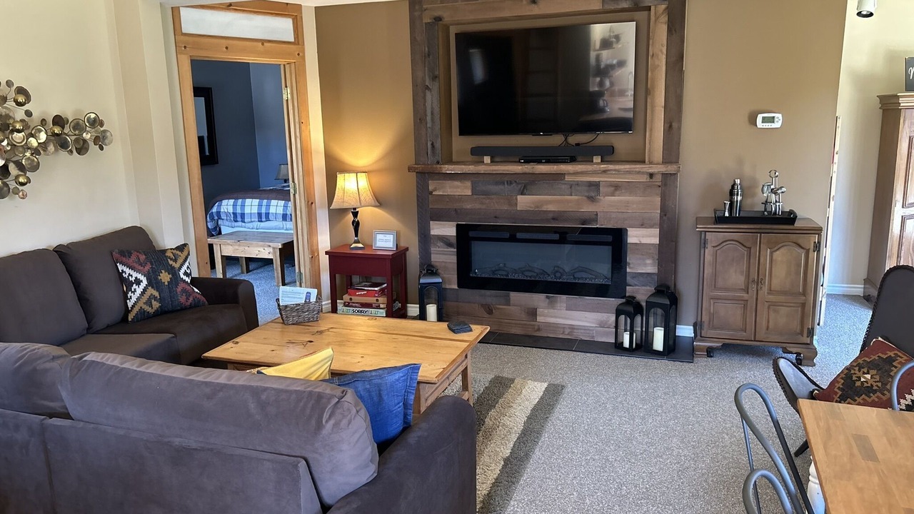 Photo of Livingroom in Great Valley
