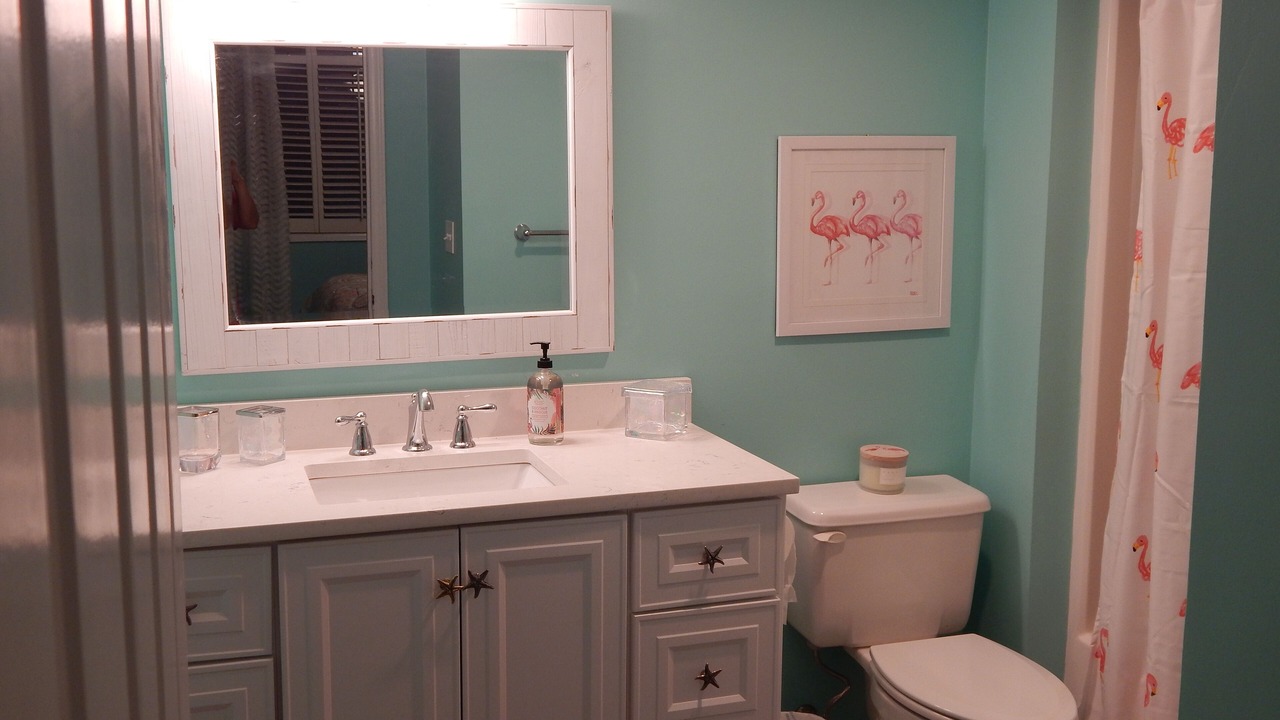 Photo of Bathroom in Pine Knoll Shores