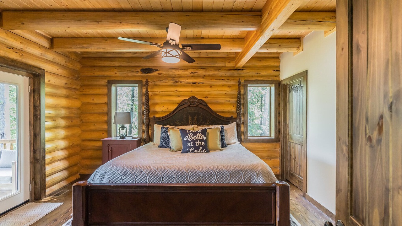 Photo of Bedroom in The Arbor
