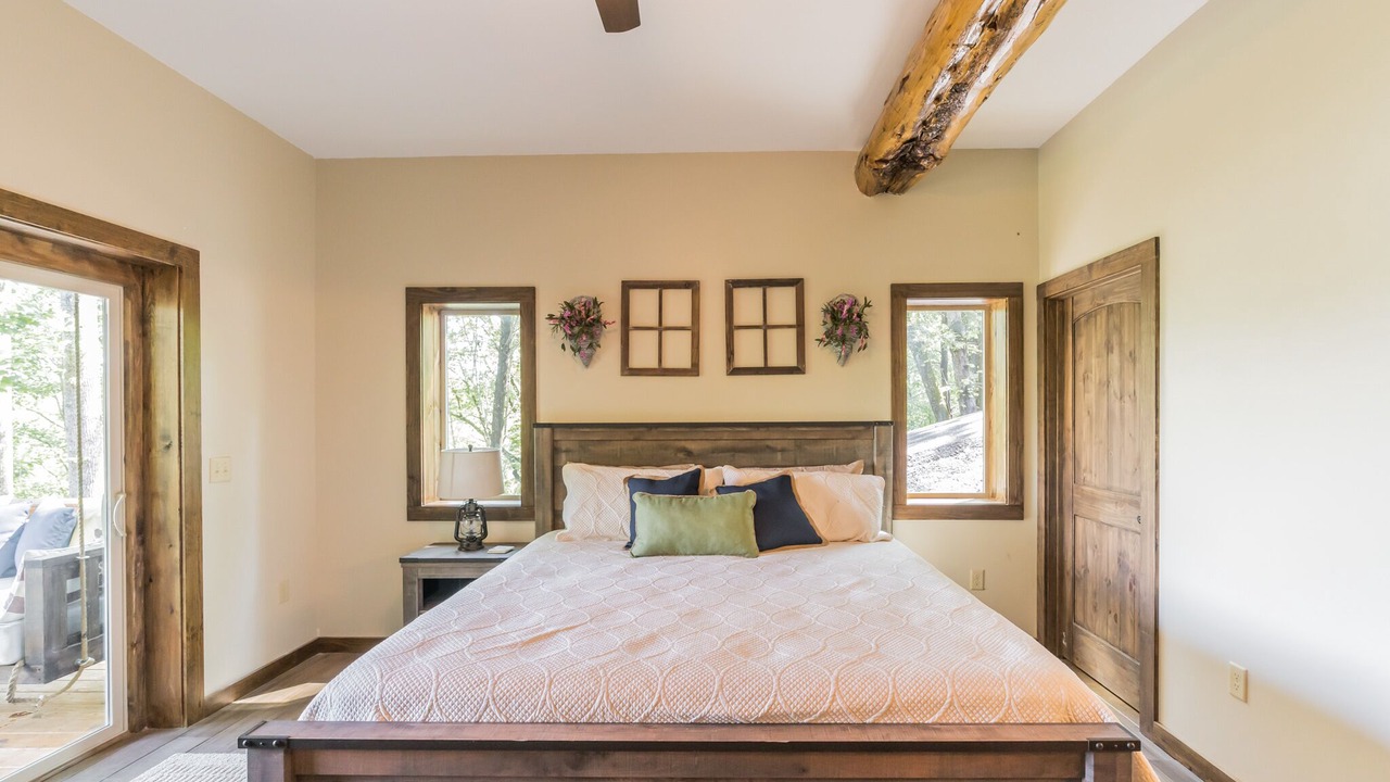 Photo of Bedroom in The Arbor