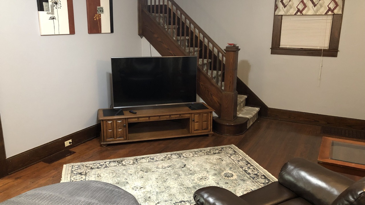 Photo of Livingroom in Oneonta
