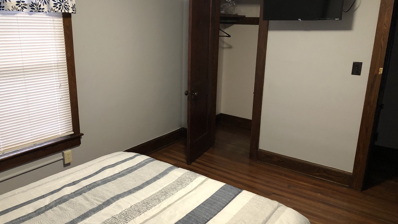 Photo of Bedroom in Oneonta