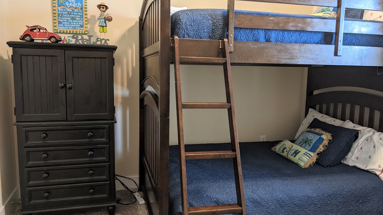Photo of Bedroom in Red Fish Cove