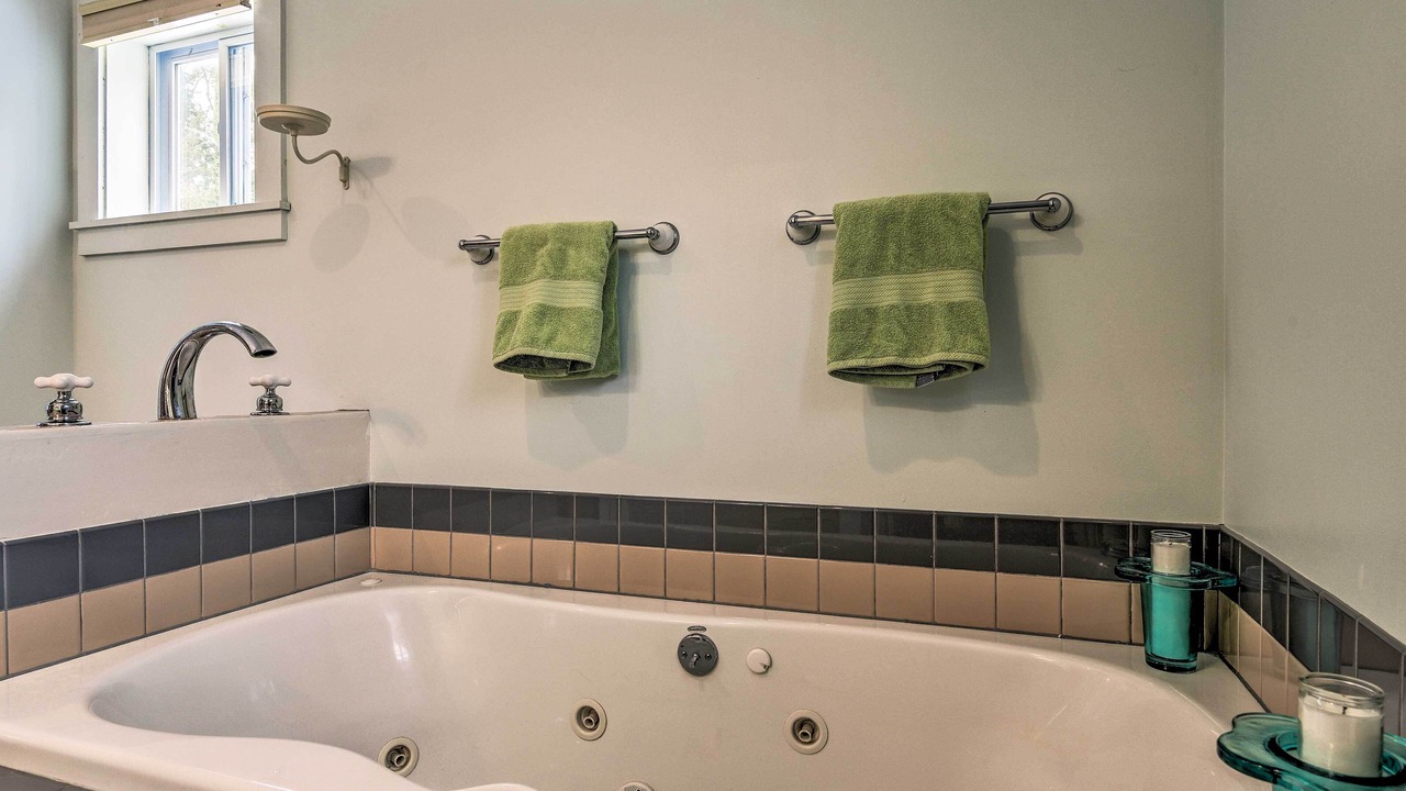 Photo of Bathroom in Lyndon