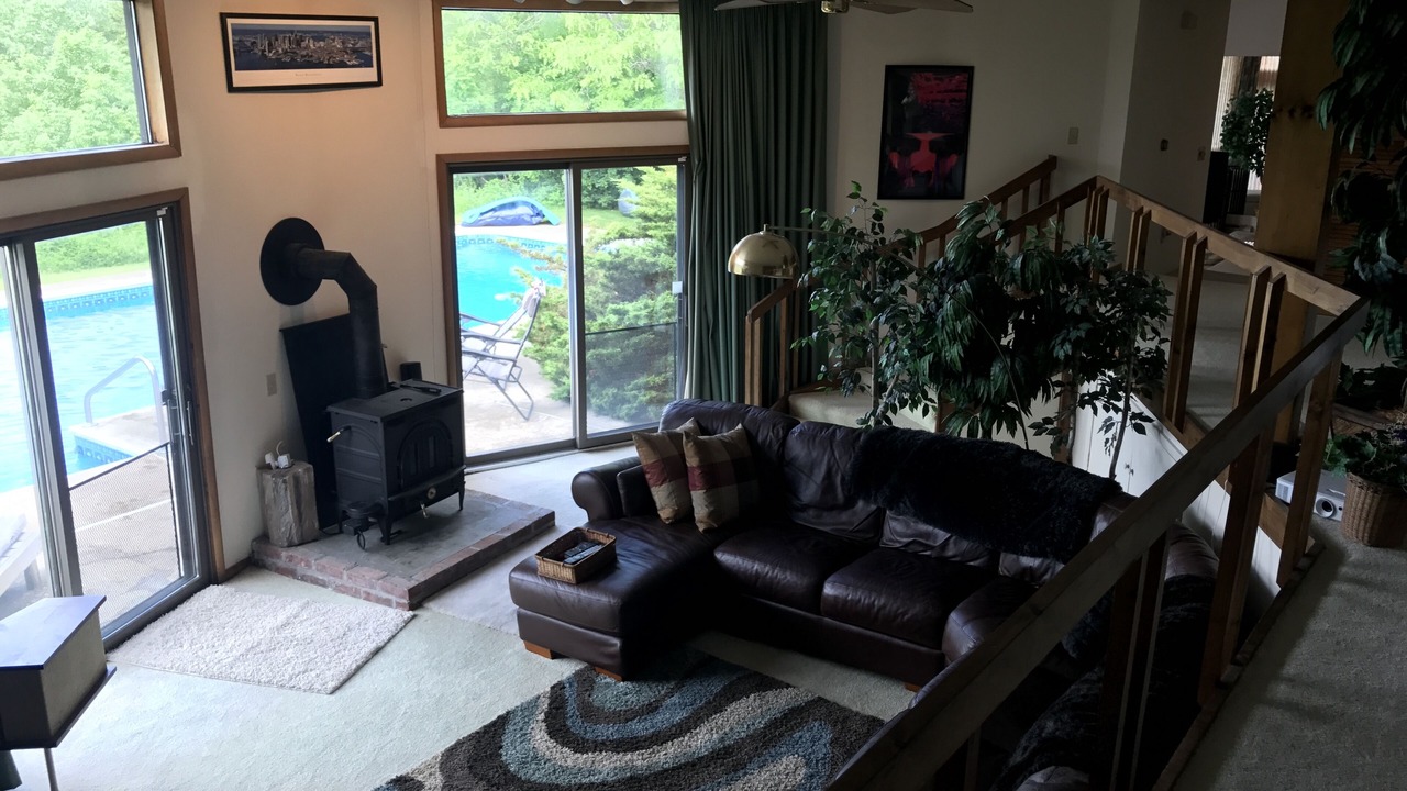 Photo of Livingroom in Town of New Scotland
