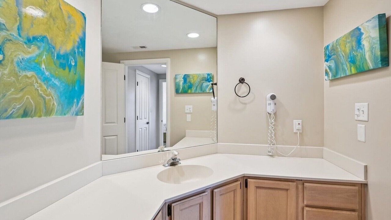 Photo of Bathroom in Palmetto Dunes