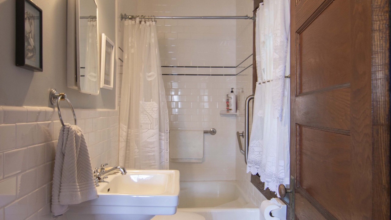 Photo of Bathroom in North Beach Haven