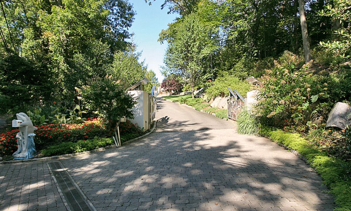 Photo of Outdoor in St. James