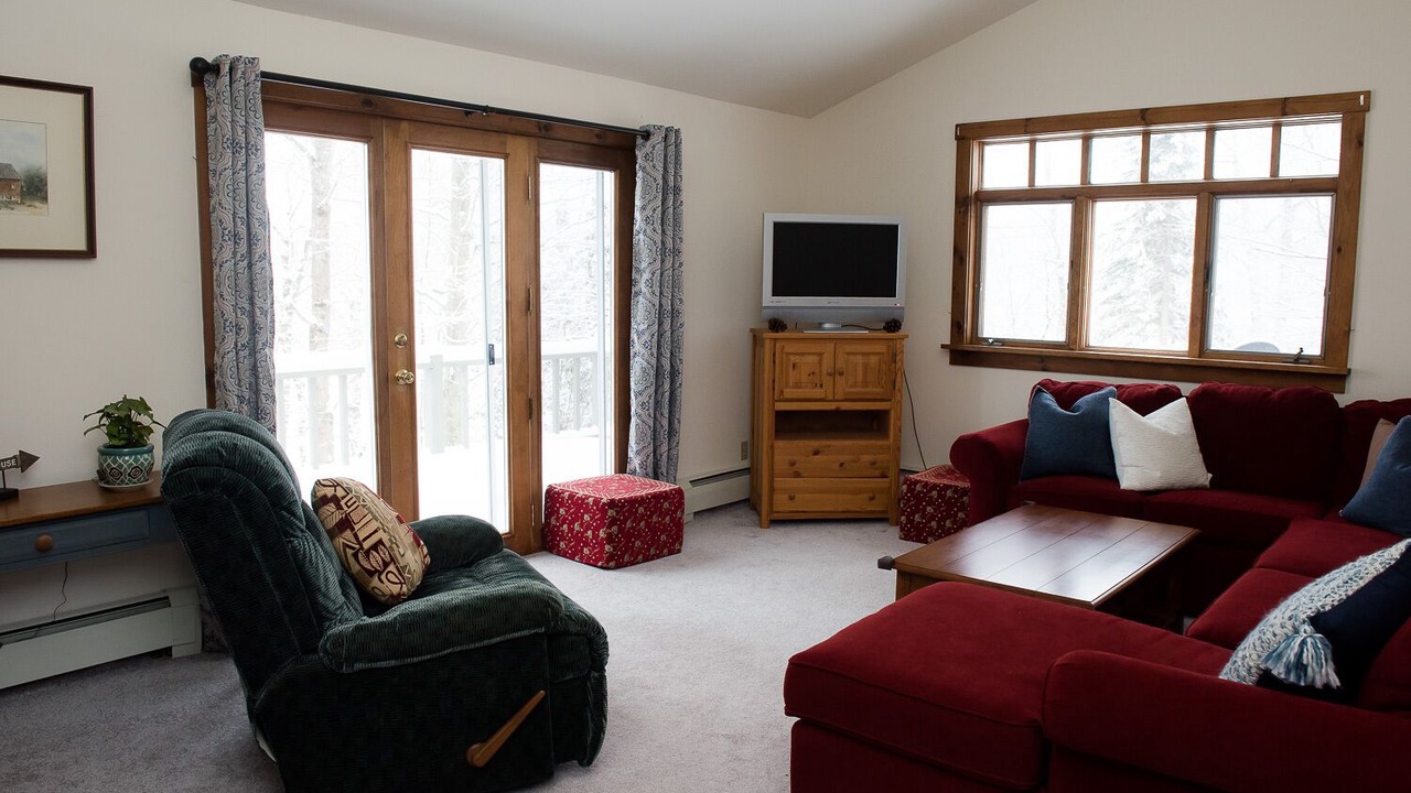 Photo of Livingroom in Eden