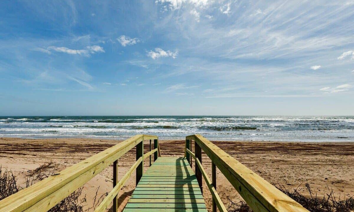 Photo of Others in Surfside Beach