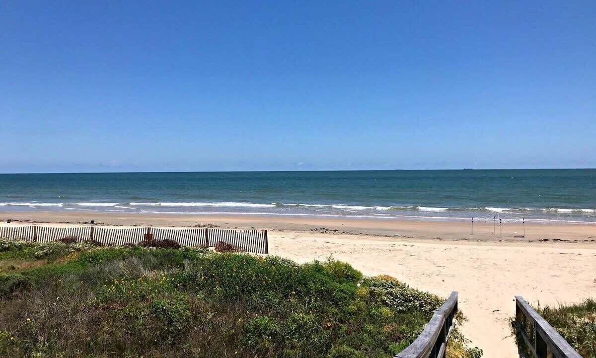 Photo of Others in Surfside Beach