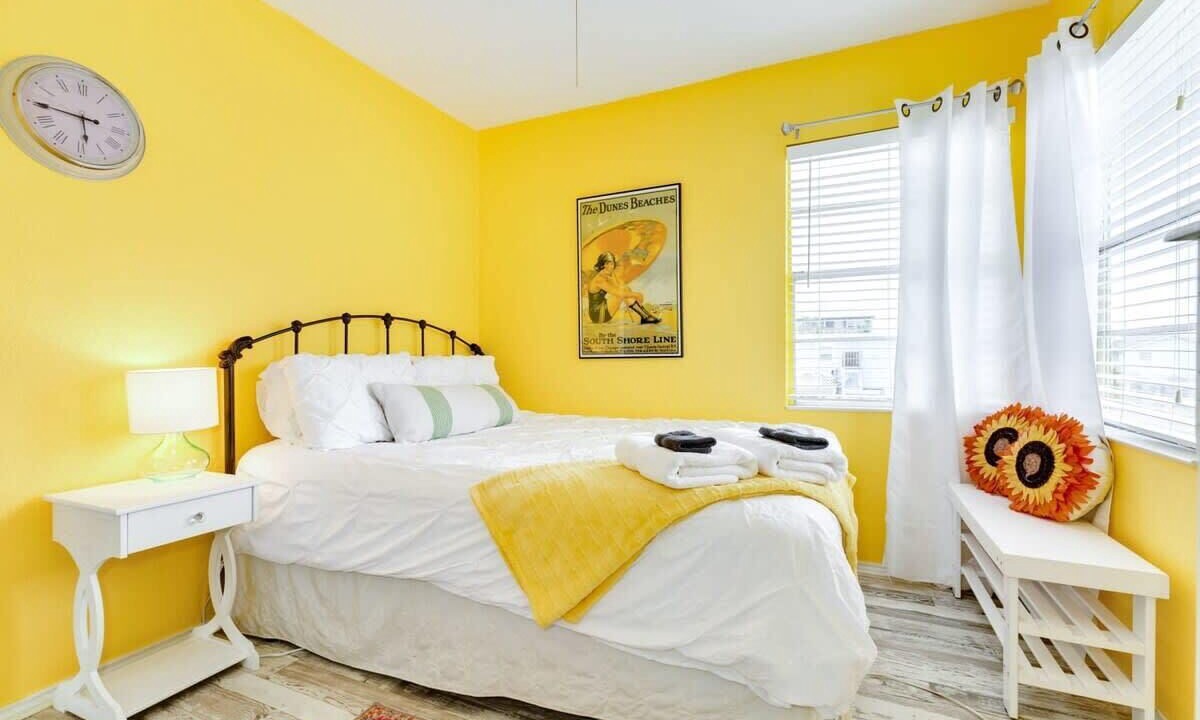 Photo of Bedroom in Surfside Beach