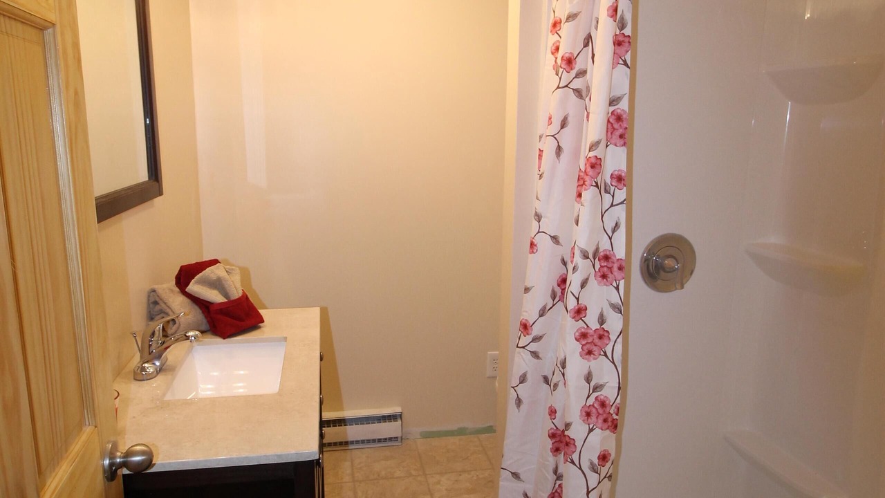 Photo of Bathroom in Watkins Glen