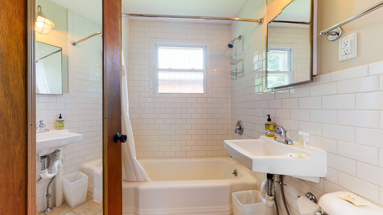 Photo of Bathroom in Franconia