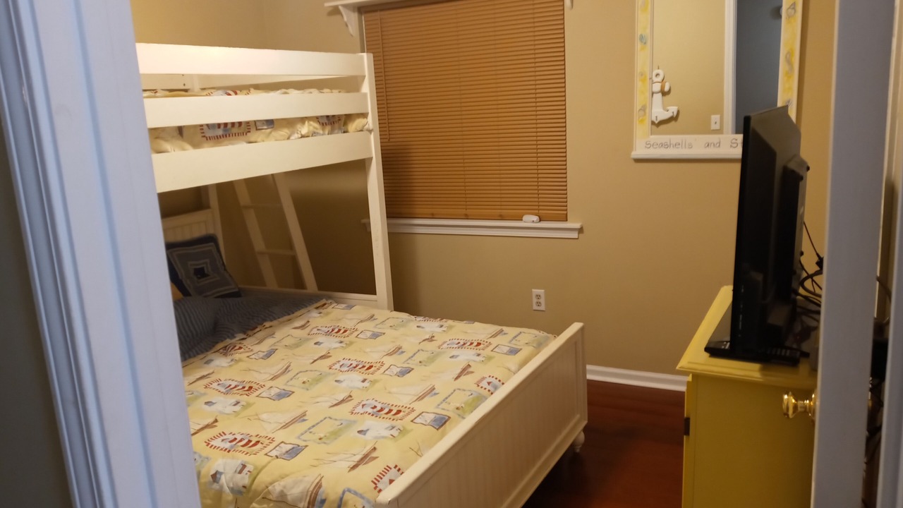 Photo of Bedroom in North Carolina Coast