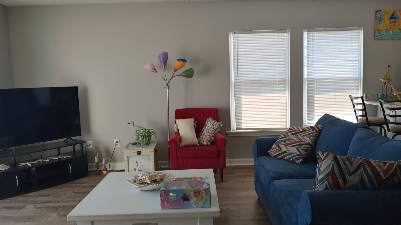 Photo of Livingroom in North Carolina Coast