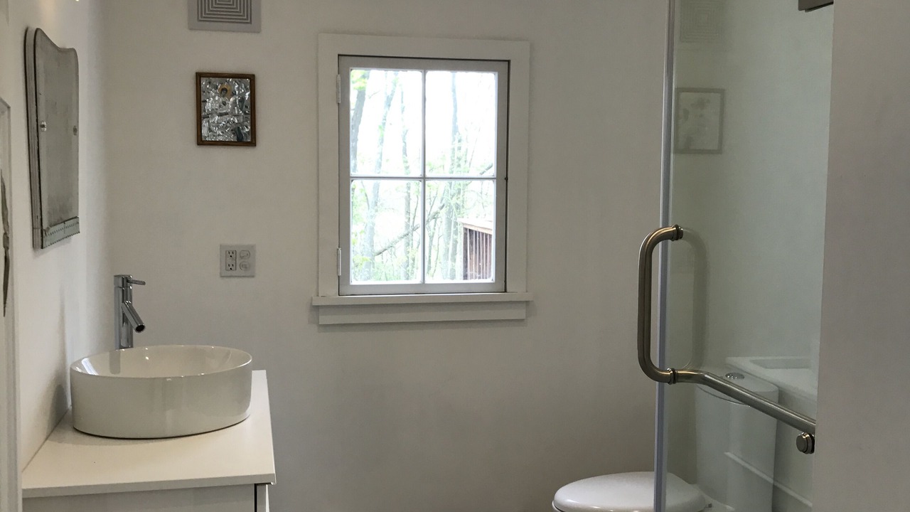 Photo of Bathroom in Claverack-Red Mills
