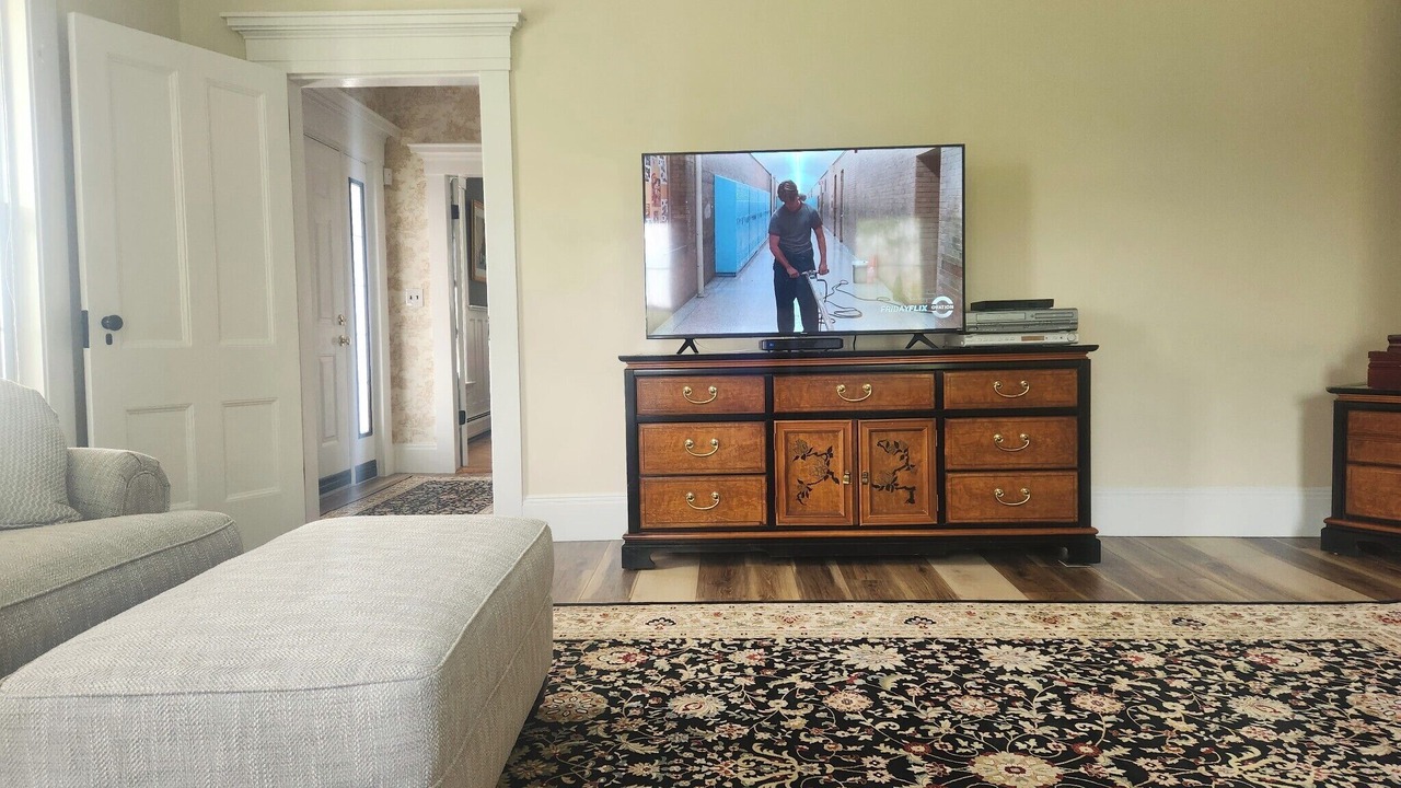 Photo of Livingroom in Jefferson