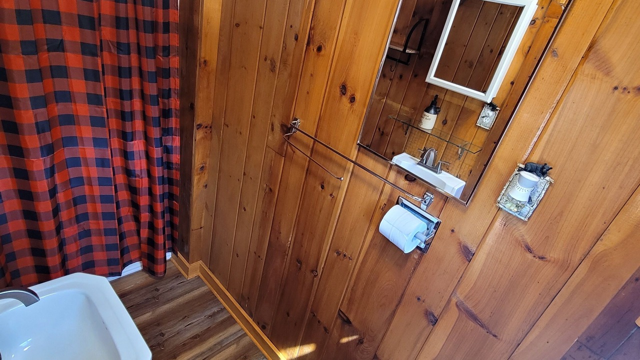 Photo of Bathroom in Alton