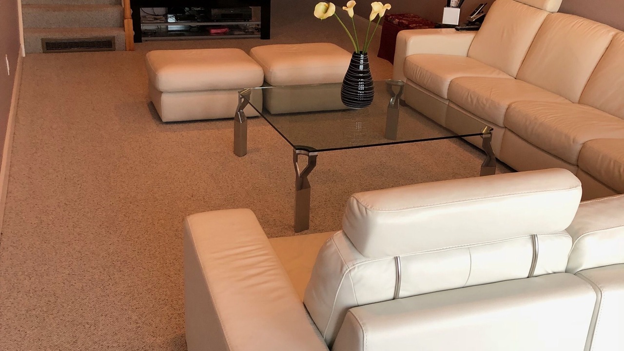 Photo of Livingroom in Saratoga Springs