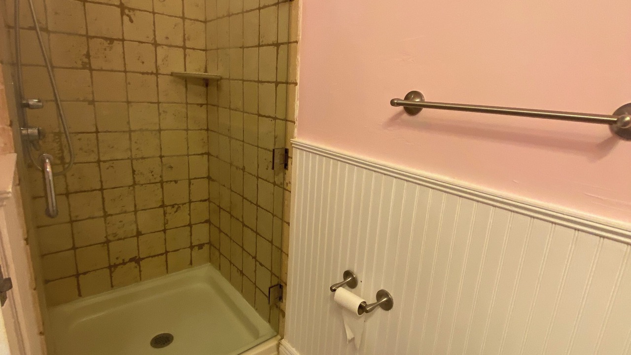 Photo of Bathroom in Long Beach