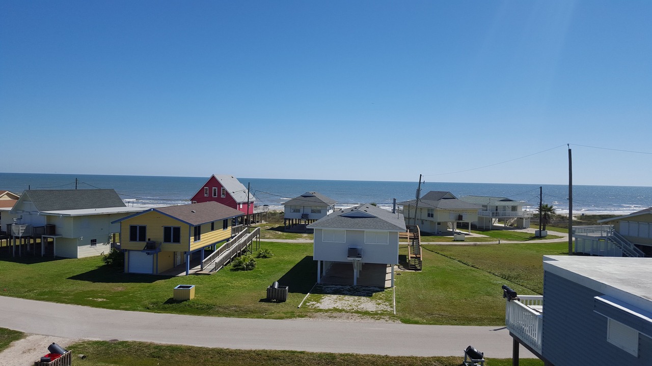 Photo of Others in Jamaica Beach