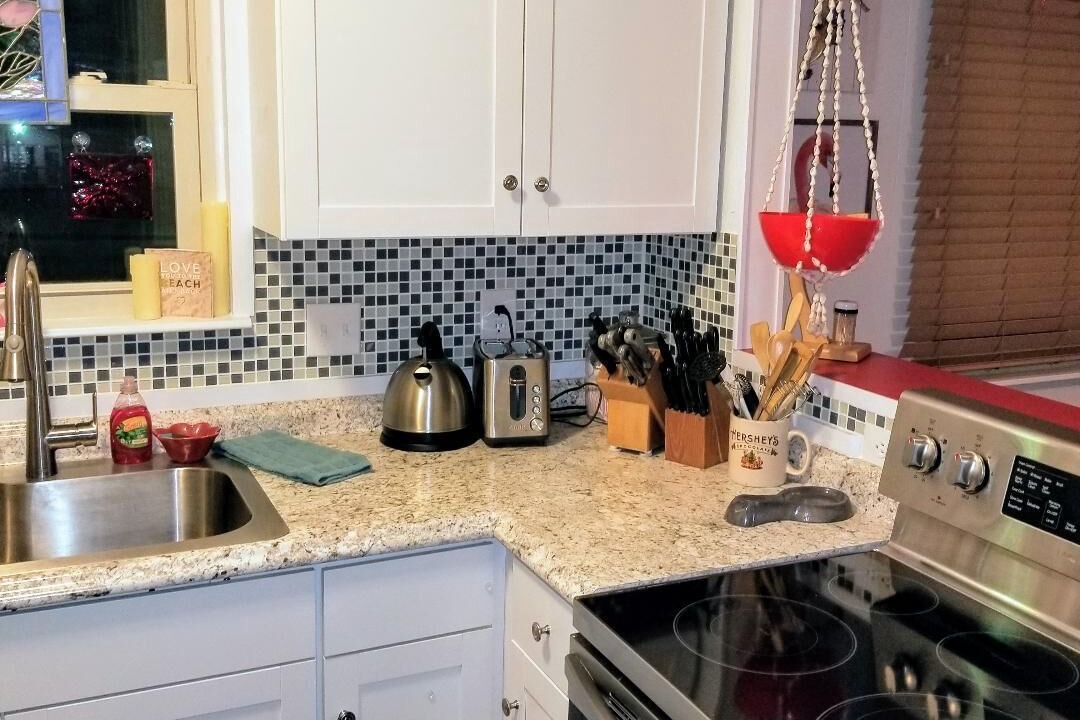 Photo of Kitchen in Jamaica Beach