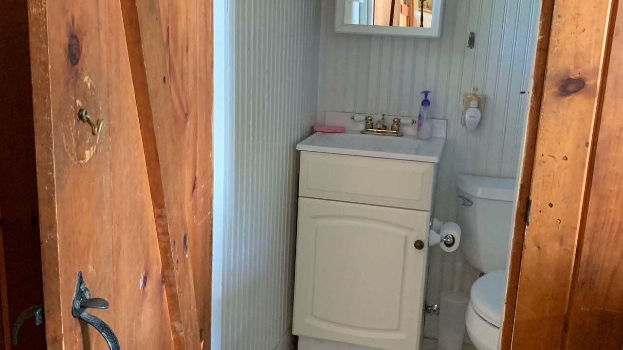 Photo of Bathroom in Alton