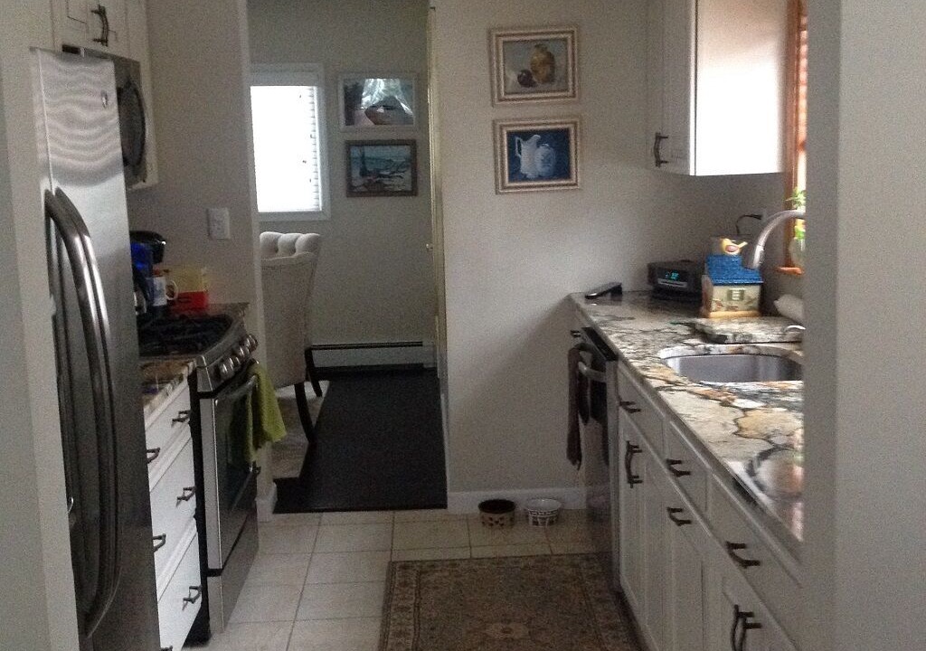 Photo of Kitchen in Lido Beach