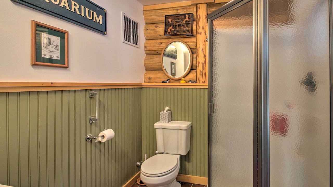 Photo of Bathroom in Center Conway