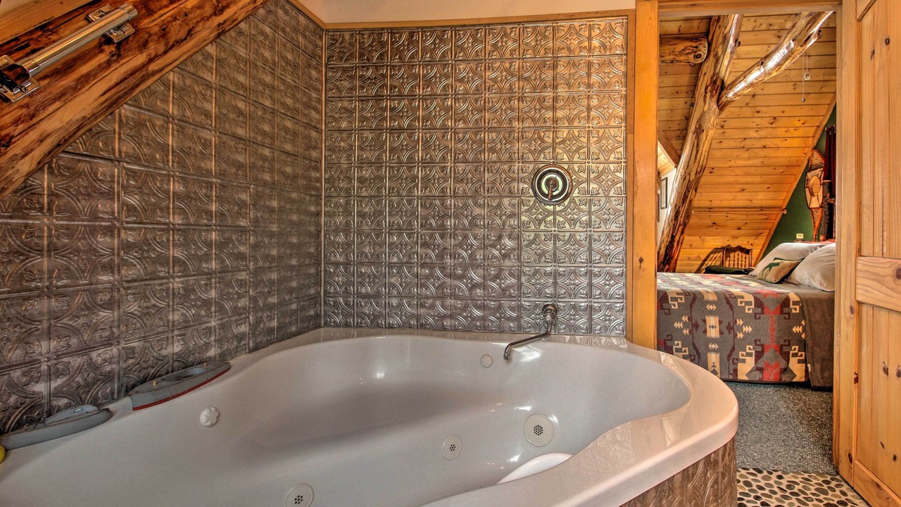 Photo of Bathroom in Center Conway