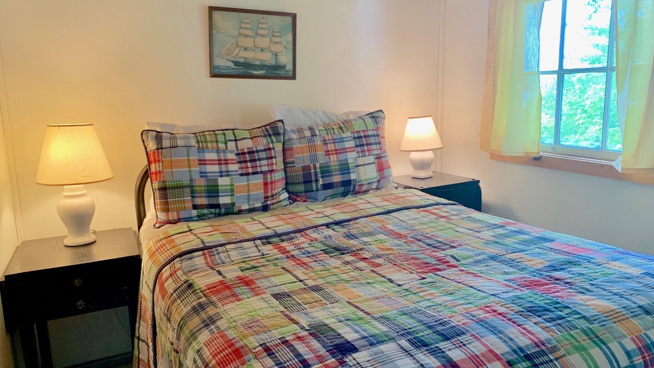 Photo of Bedroom in Derby Center