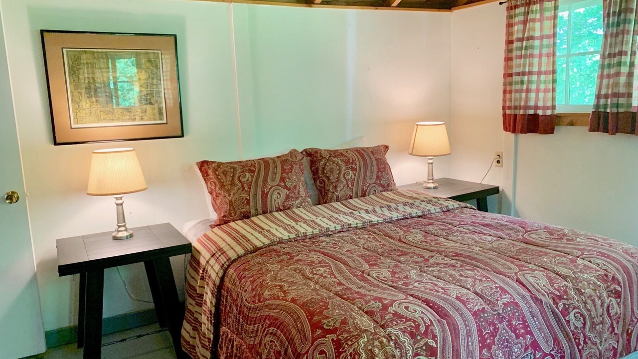 Photo of Bedroom in Derby Center