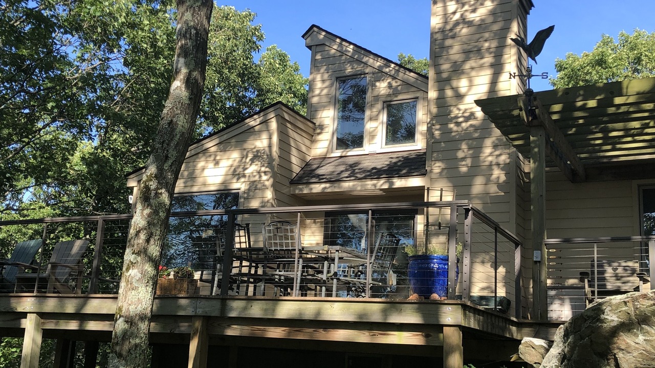 Photo of Patio Balcony in Wintergreen
